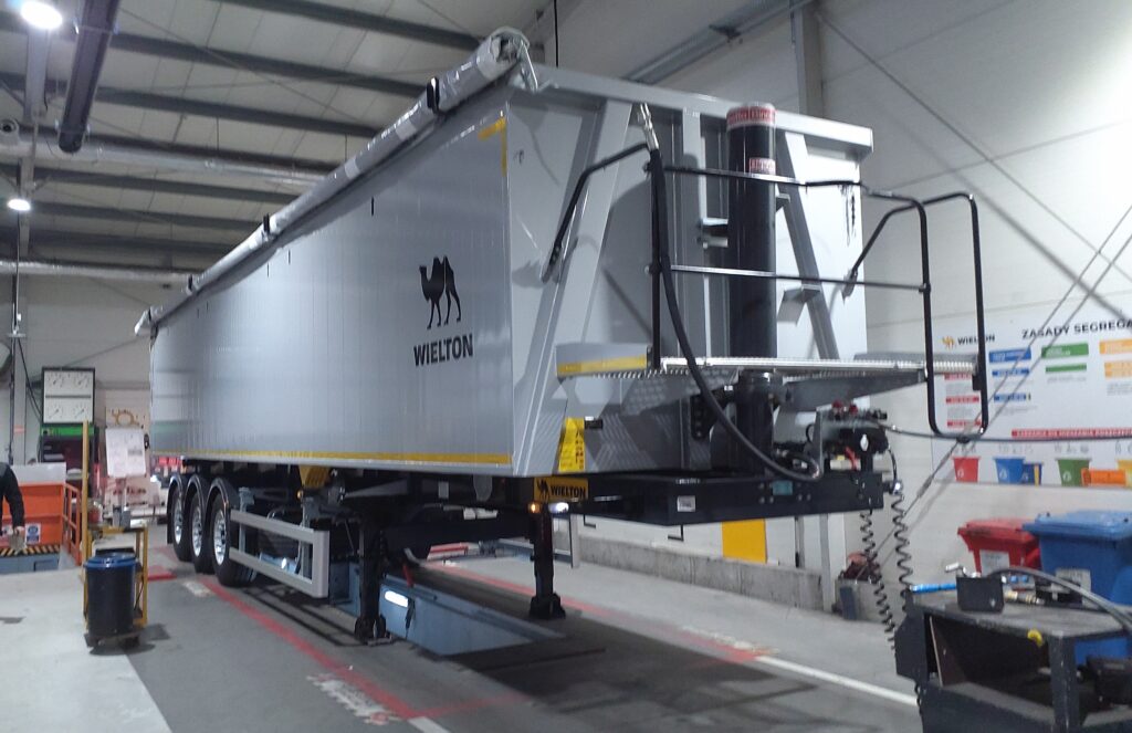 Wielton Wywrotka aluminiowa 57 m³