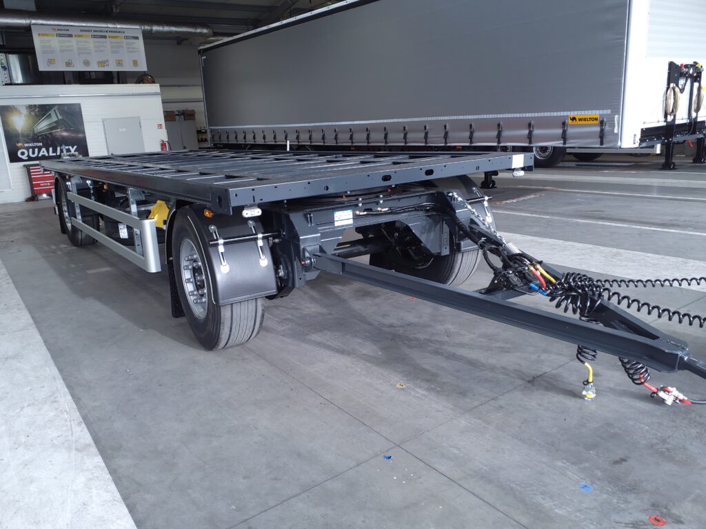 Wielton Podwozie przyczepy na obrotnicy do dalszej zabudowy