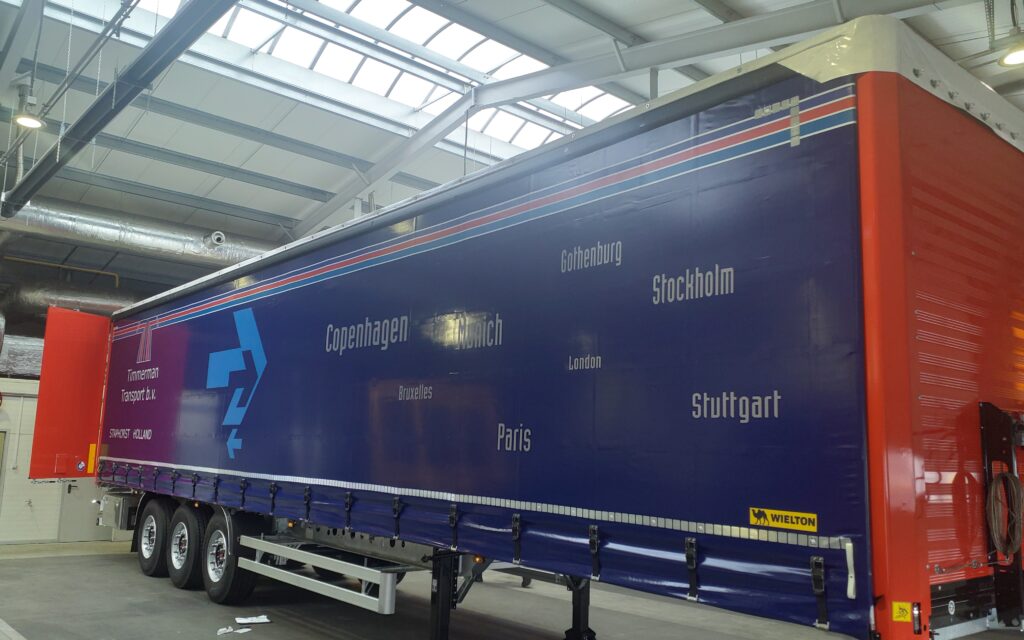 Wielton Naczepa kurtyna