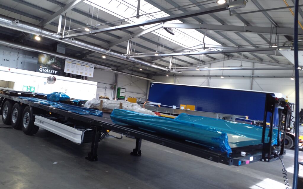 Wielton Naczepa kurtyna Burta ( KIT )