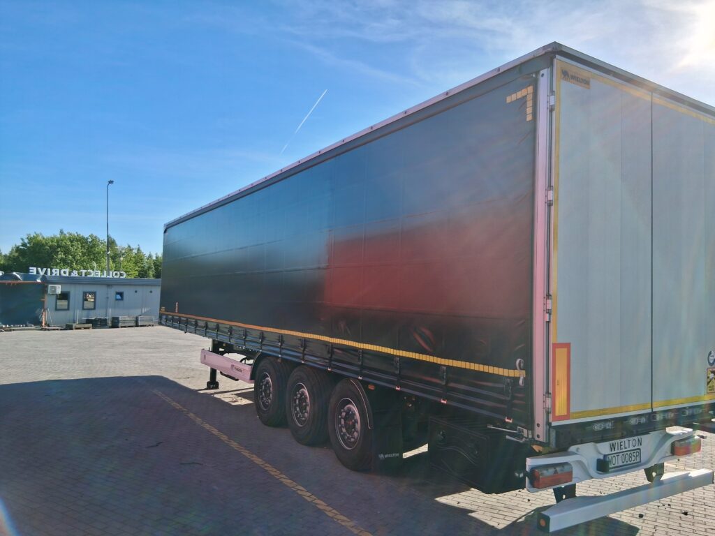 WIELTON M4 standard